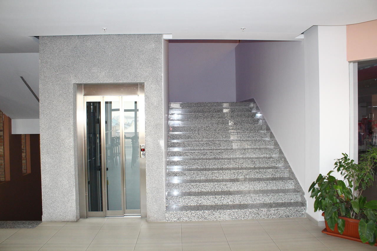 Отель Hotel Franca Плевля-19