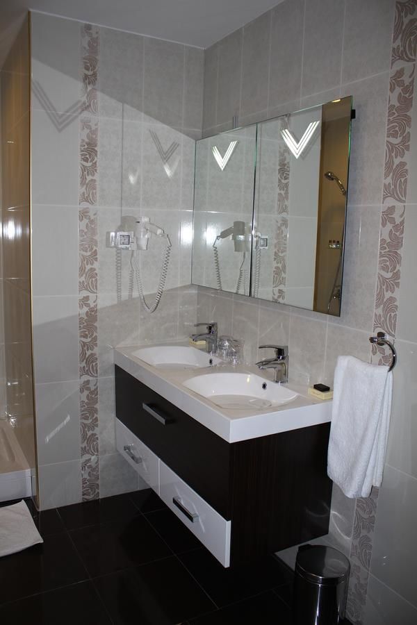 Отель Hotel Franca Плевля-30