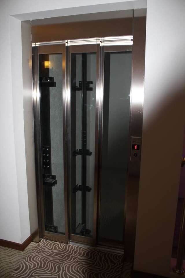 Отель Hotel Franca Плевля-15